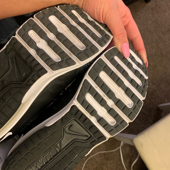 Nike AirMax 7 - Picture 3 of 4